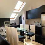 公寓 Luxury Living