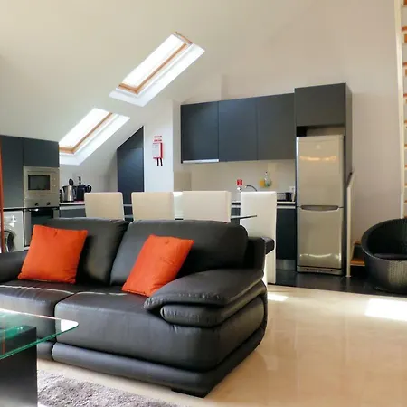 Luxury Living 公寓